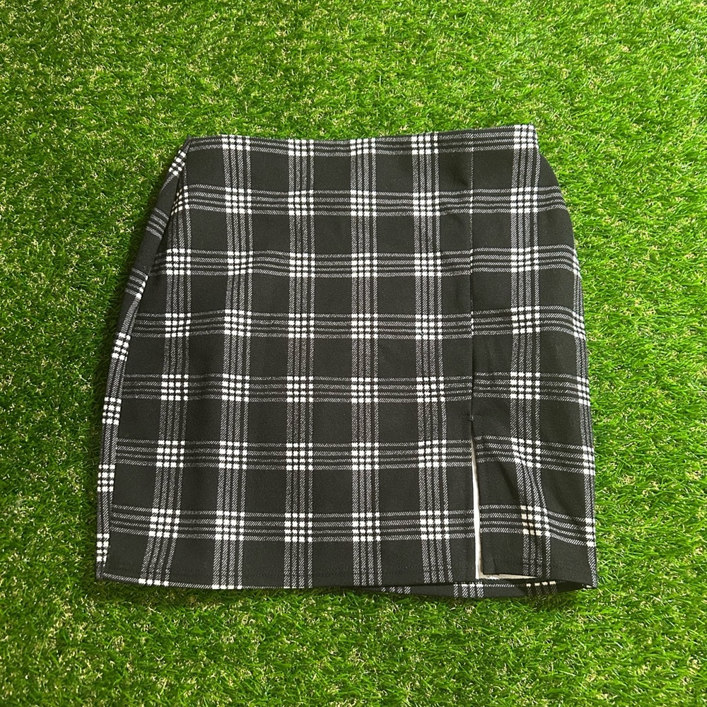 Windsor Black and White Plaid Pencil Skirt